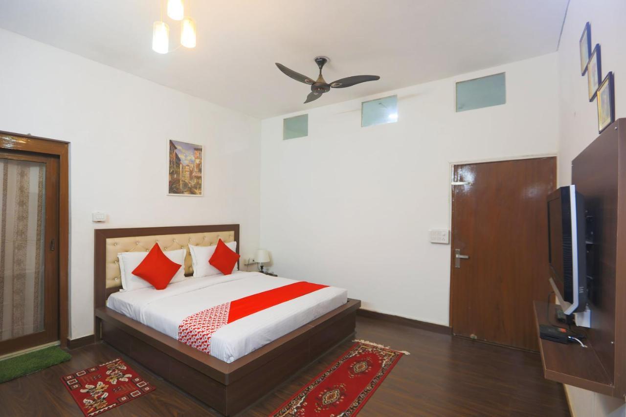 OYO 62702 Golden Home Stay Neu-Delhi Exterior foto